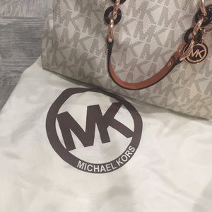 Michael kors roes gold addition